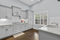 432 Sapphire Lane photo 4