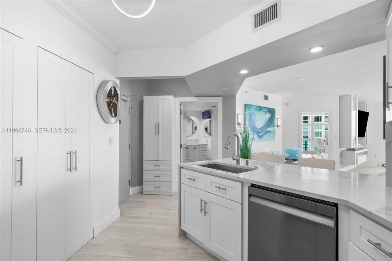 347 N New River Dr E, Unit 1403, Fort Lauderdale, FL 33301 Photo