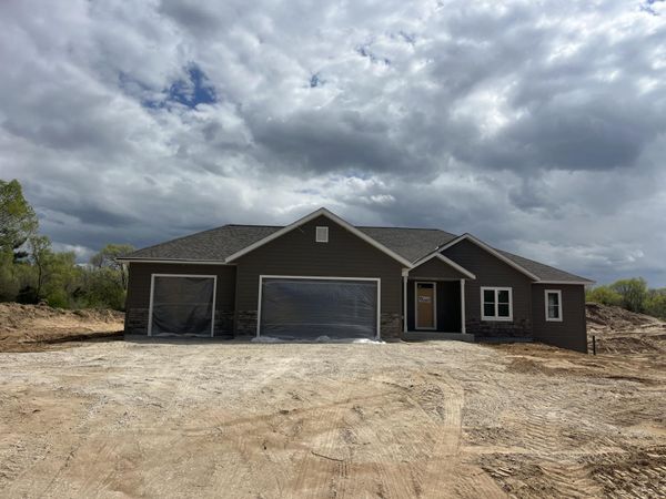 2357 Wallace Lake Rd Rd, Trenton, WI 53090