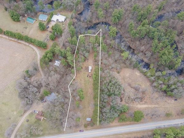 W7239 COUNTY ROAD YY, Neshkoro, WI 54960