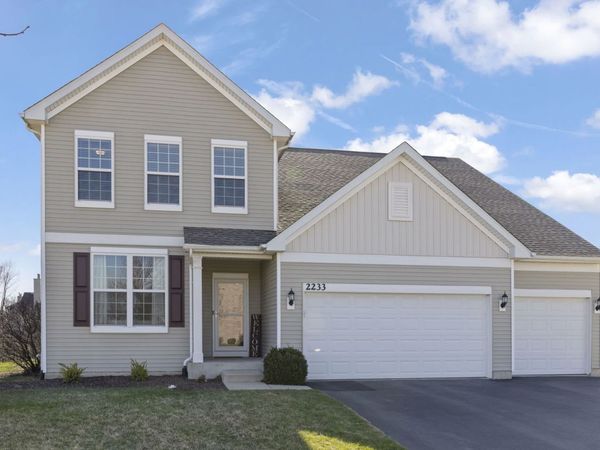 2233 Olive Lane , Yorkville, IL 60560