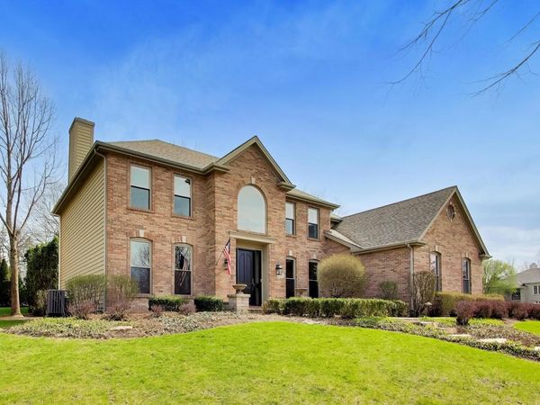 26W363 Torrey Pines Court, Winfield, IL 60190