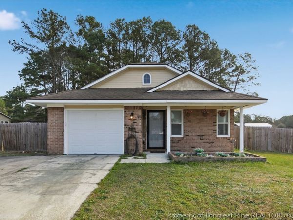 3300 Red Fox Road , Spring Lake, NC 28390