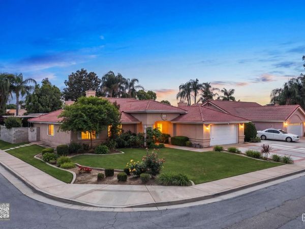 13801 Las Entradas , Bakersfield, CA 93314