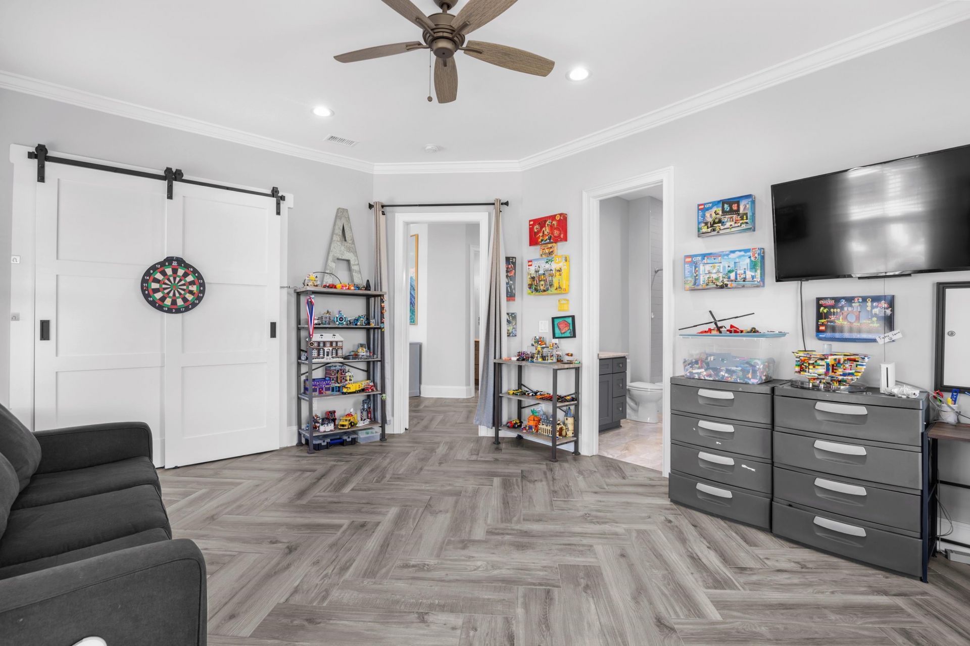 505 Saint Julian Ln. Photo 26