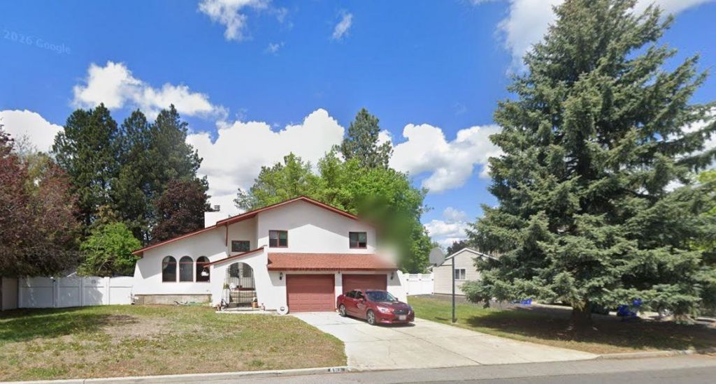 6212 S Moran Dr, Spokane, WA 99223 Main Photo