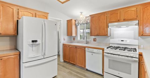 97 Cantabrook St, Sacramento, CA 95828 Photo