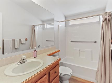 97 Cantabrook St, Sacramento, CA 95828 Photo