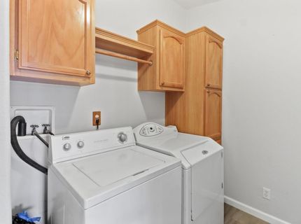 97 Cantabrook St, Sacramento, CA 95828 Photo