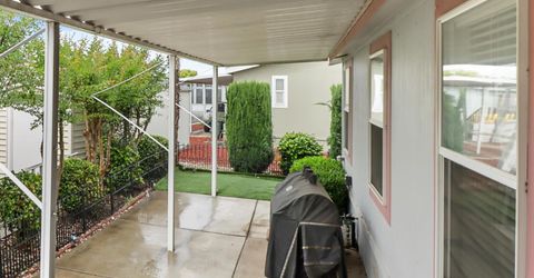 97 Cantabrook St, Sacramento, CA 95828 Photo