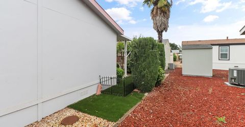 97 Cantabrook St, Sacramento, CA 95828 Photo