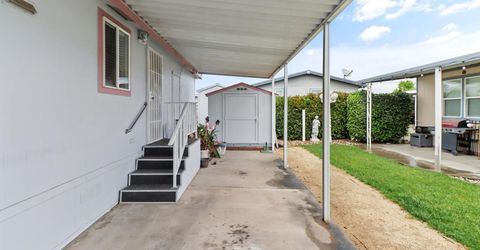 97 Cantabrook St, Sacramento, CA 95828 Photo