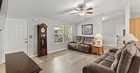 97 Cantabrook St, Sacramento, CA 95828 Photo