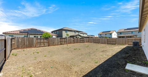 1517 Brook Trout Way, Sacramento, CA 95832 Photo