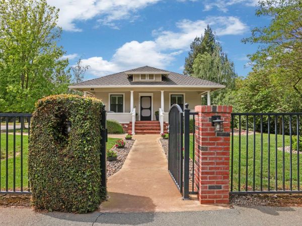 7401 N Cox Rd, Linden, CA 95236