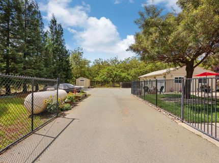 7401 N Cox Rd, Linden, CA 95236 Photo
