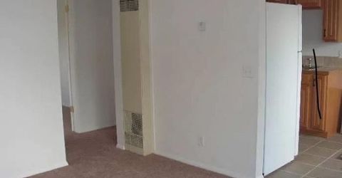 565 Roberts Street, Unit C, Reno, NV 89502 Photo