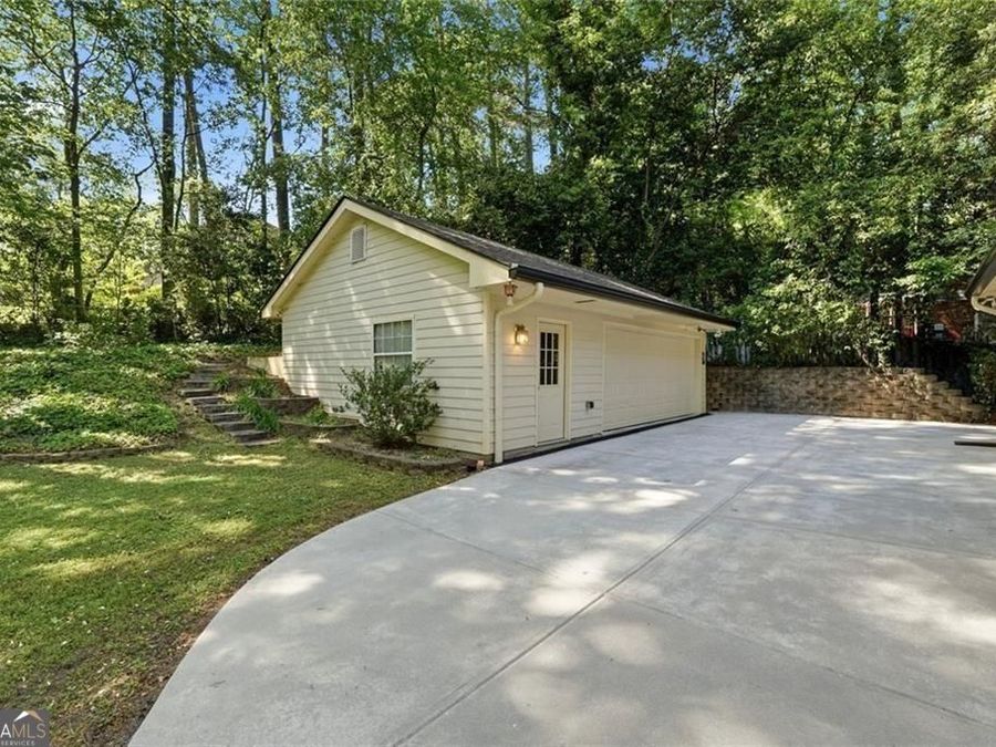 Property Image 41