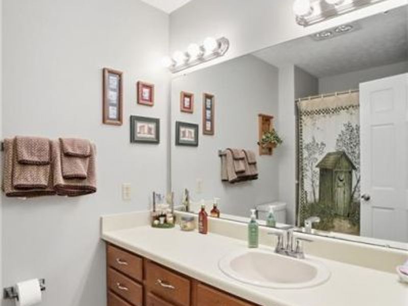 2473 Bryan Court, Xenia, OH 45385 Photo 32