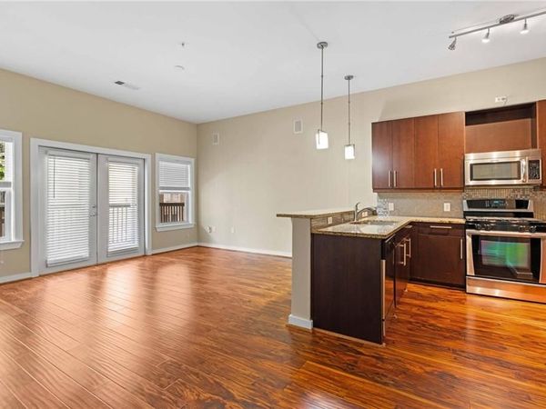 870 Inman Village Parkway NE, Unit 204, Atlanta, GA 30307