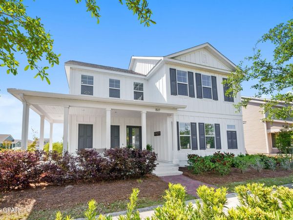 1517 Sundew Avenue , Panama City, FL 32405