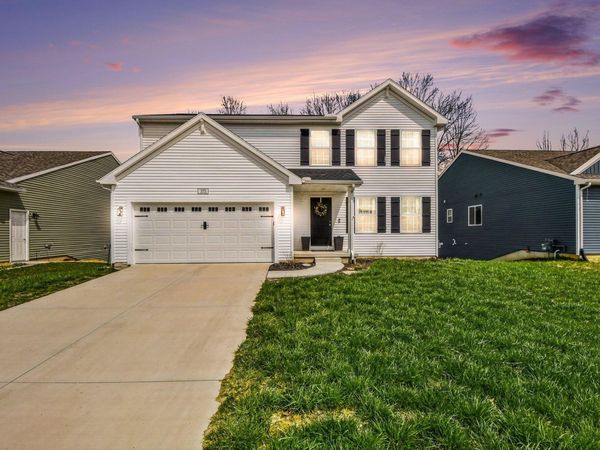 375 N Tannenbaum Trail NE, Cedar Springs, MI 49319