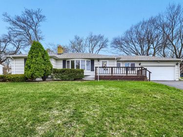 3662 Robin Lane, Minnetonka, MN 55305