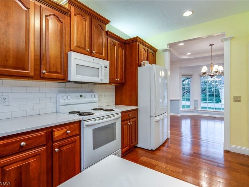 2222 Burberry Street NW, North Canton, OH 44720 Photo 13