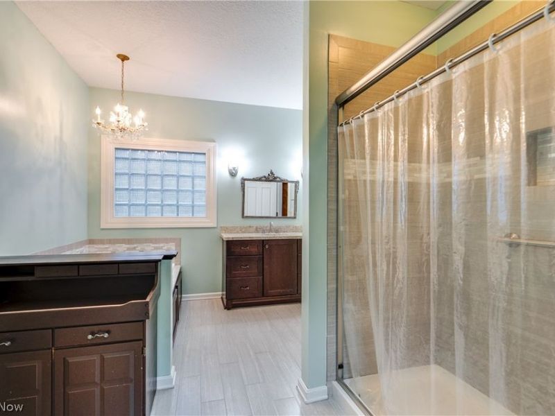 2222 Burberry Street NW, North Canton, OH 44720 Photo 32