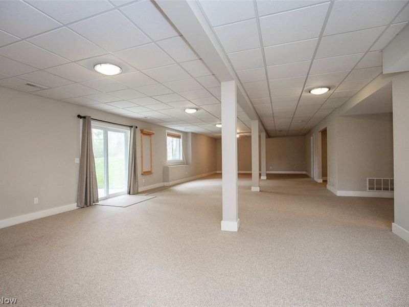 7282 Holzhauer Road, Sagamore Hills, OH 44067 Photo 25