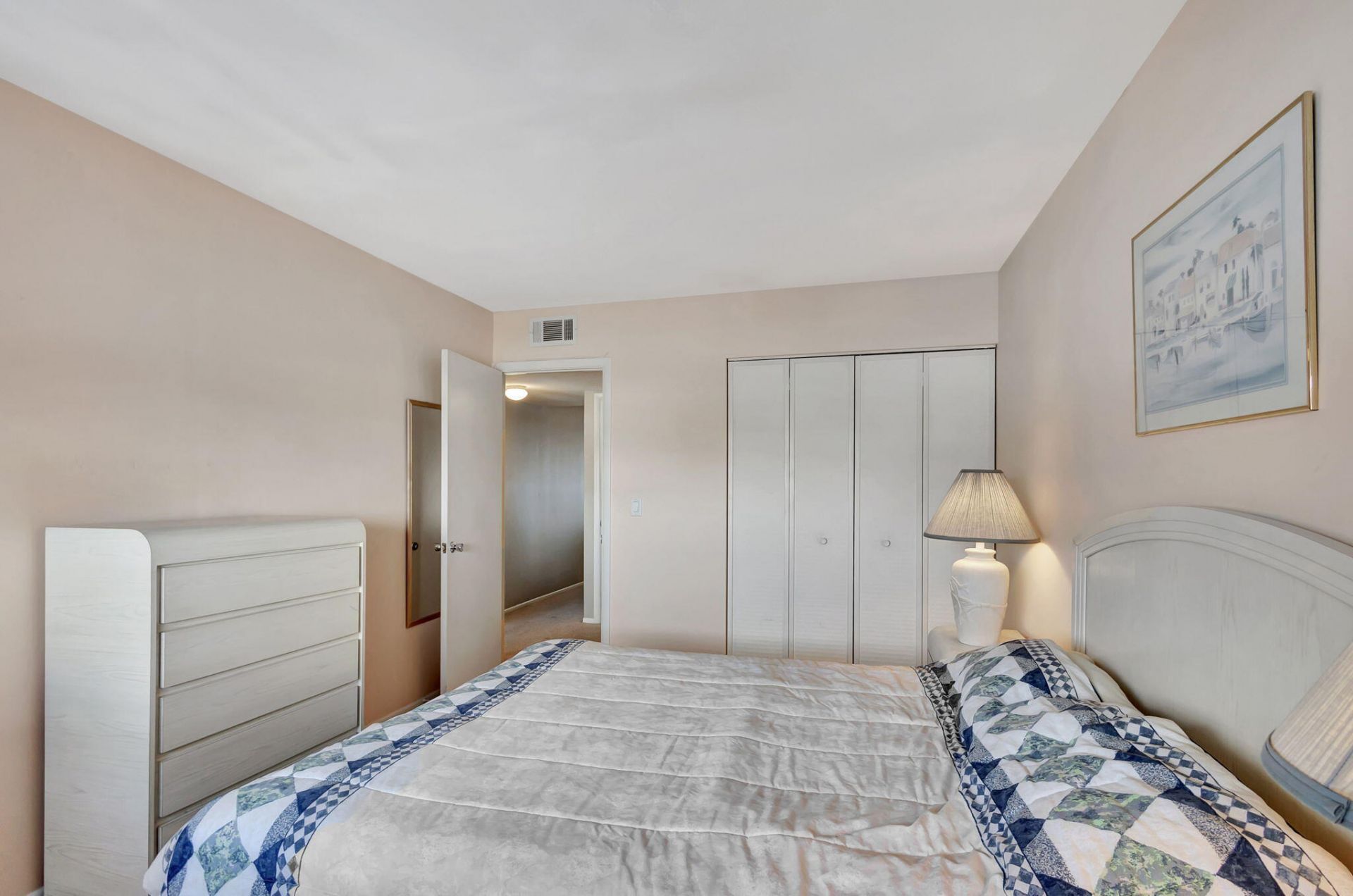 100 Shore Court, Unit 304, North Palm Beach, FL 33408 Photo