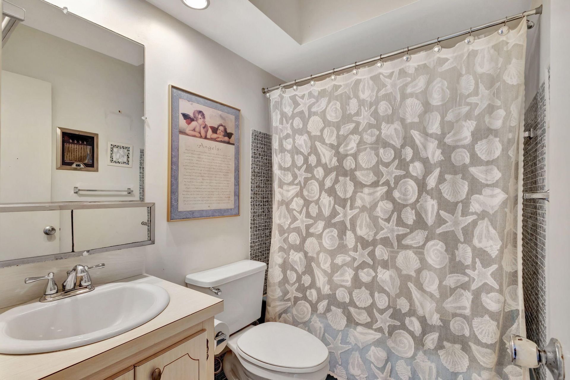 100 Shore Court, Unit 304, North Palm Beach, FL 33408 Photo