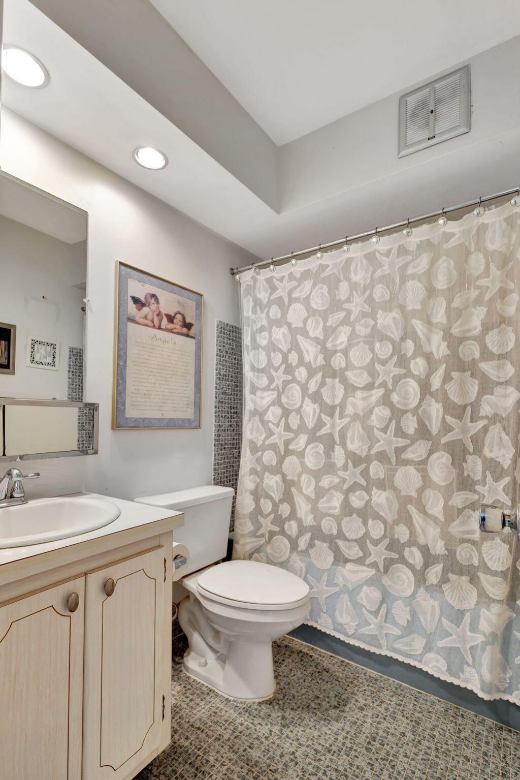 100 Shore Court, Unit 304, North Palm Beach, FL 33408 Photo