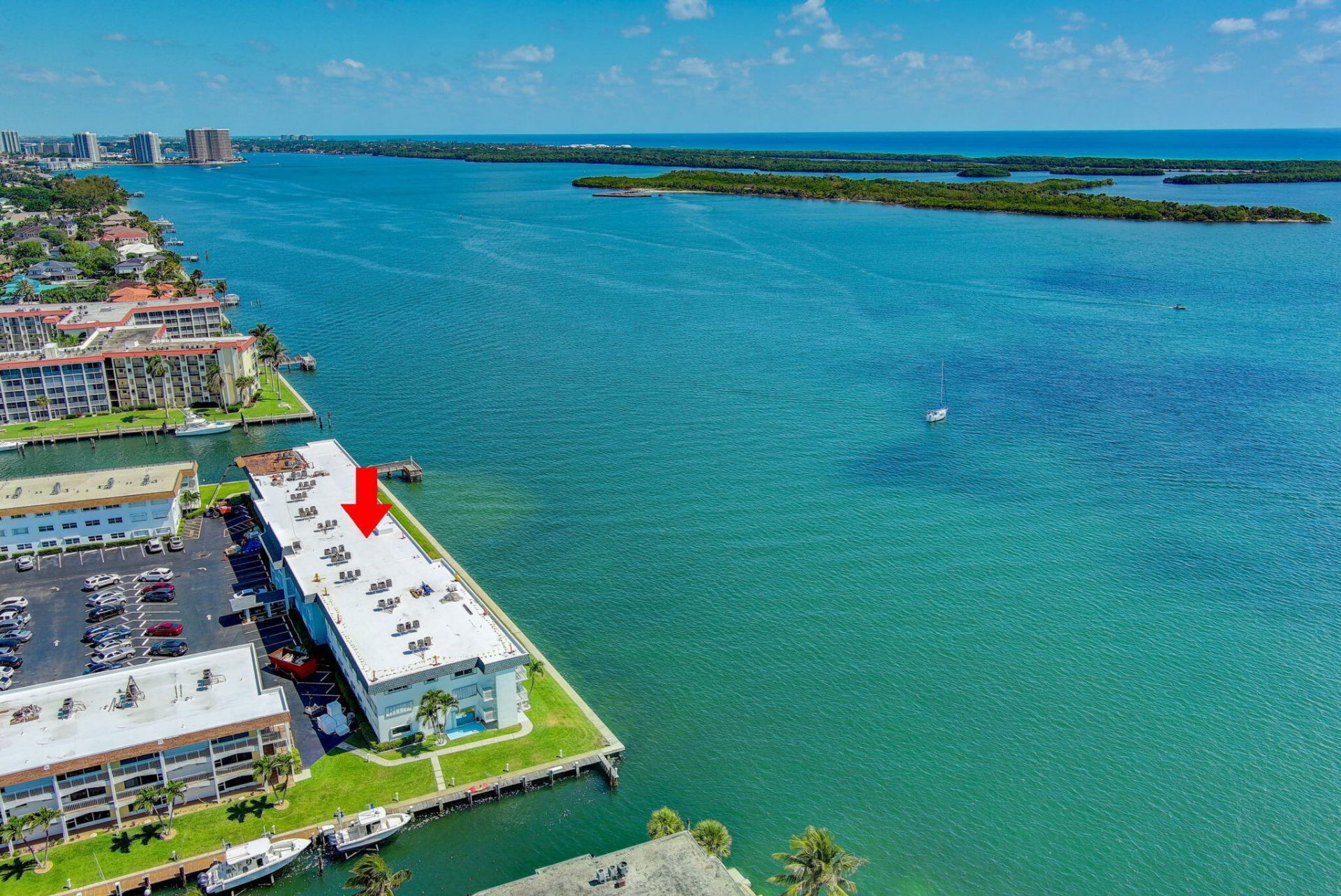 100 Shore Court, Unit 304, North Palm Beach, FL 33408 Photo