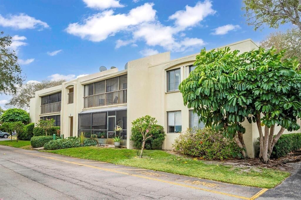 150 Pineview Road, Unit J1, Jupiter, FL 33469 Photo