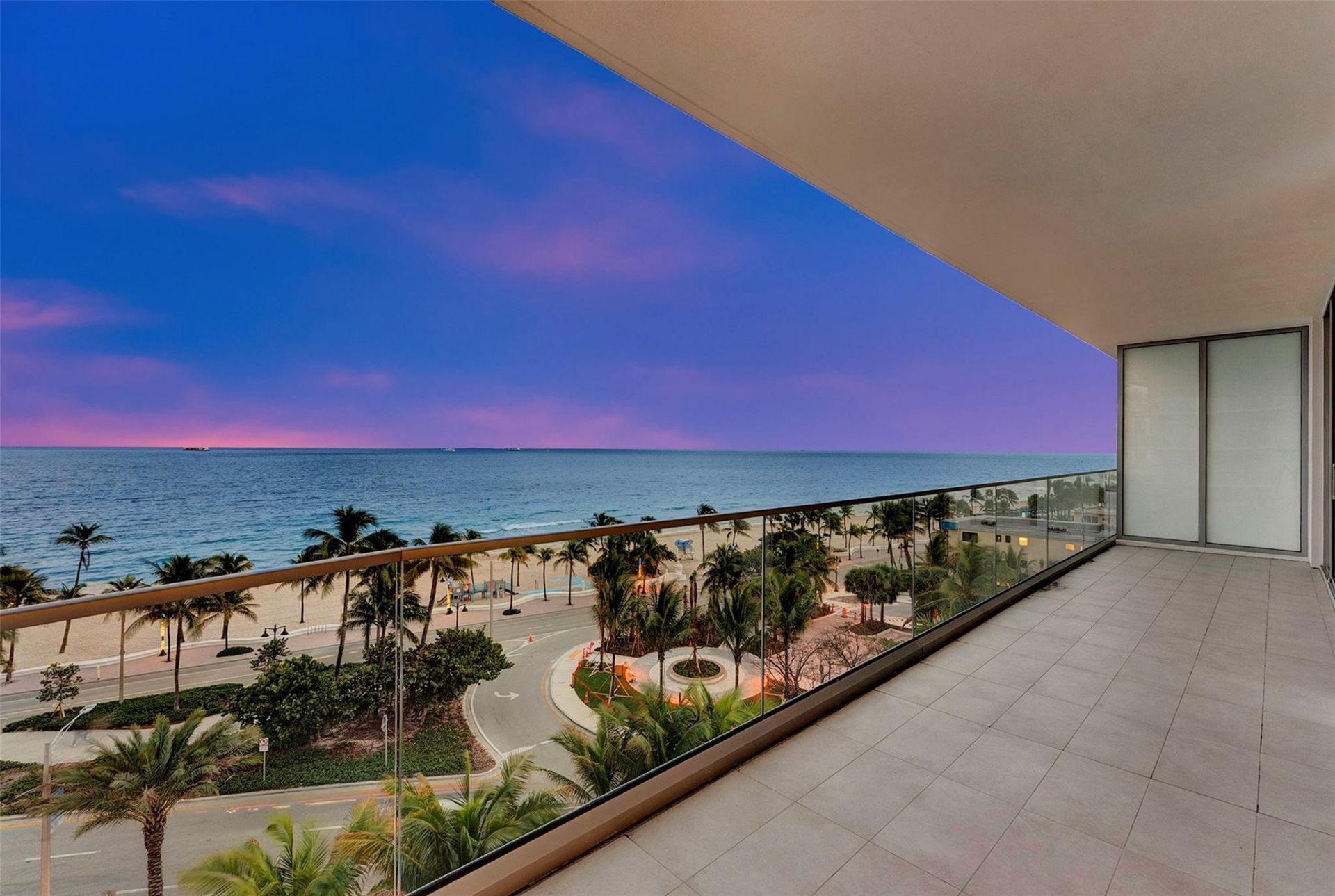 151 N Seabreeeze Boulevard, Unit 504, Fort Lauderdale, FL 33304 Photo