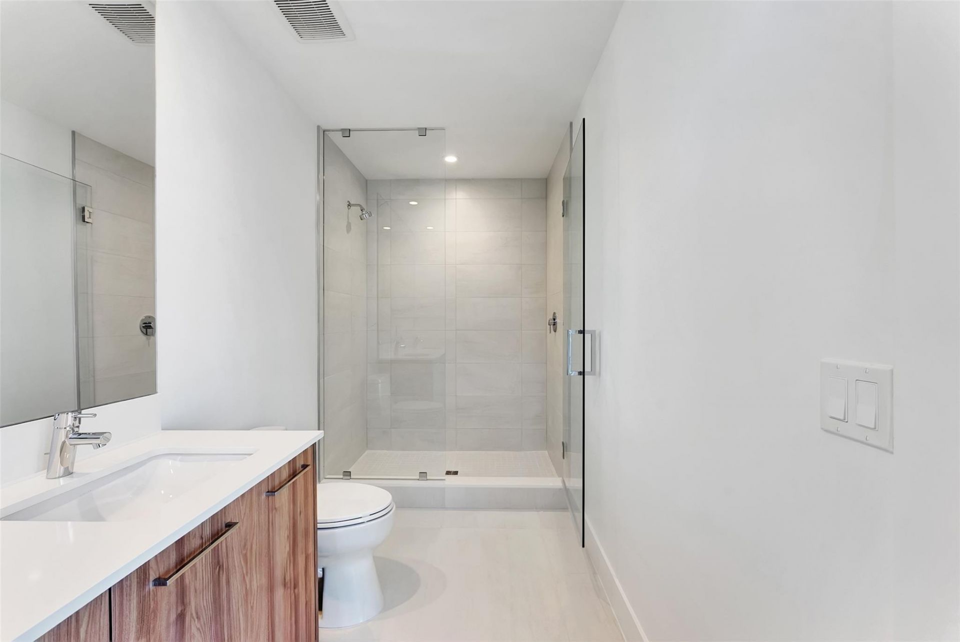 151 N Seabreeeze Boulevard, Unit 504, Fort Lauderdale, FL 33304 Photo