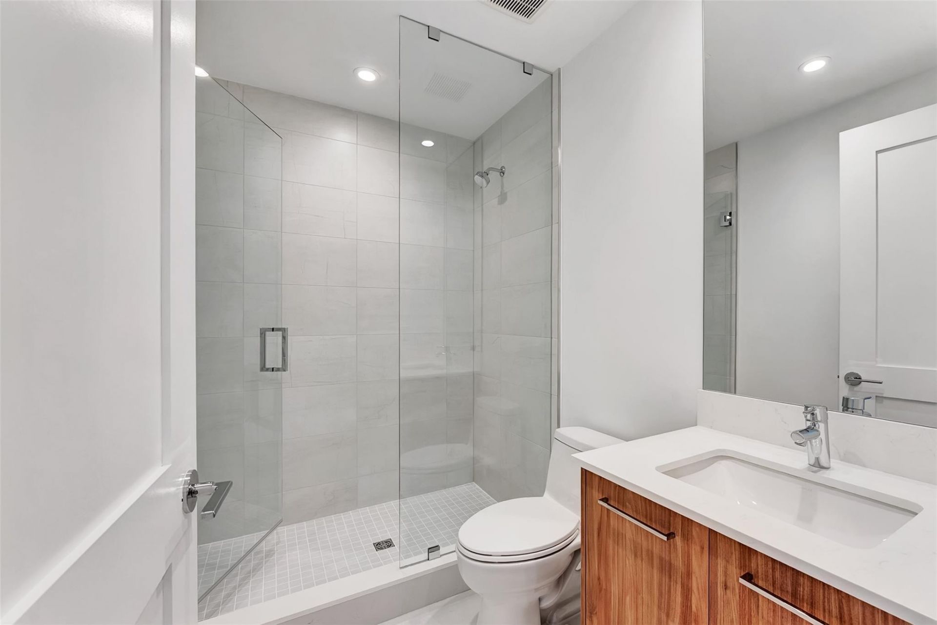 151 N Seabreeeze Boulevard, Unit 504, Fort Lauderdale, FL 33304 Photo