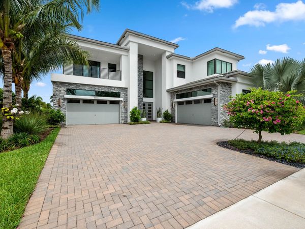 9593 Vescovato Way, Boca Raton, FL 33323