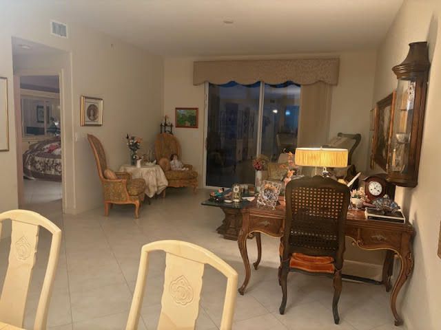 7727 Southampton Terrace Terrace, Unit 404, Tamarac, FL 33321 Photo