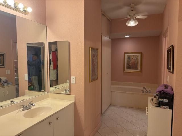 7727 Southampton Terrace Terrace, Unit 404, Tamarac, FL 33321 Photo