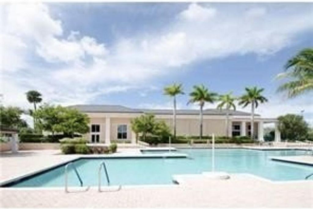 7727 Southampton Terrace Terrace, Unit 404, Tamarac, FL 33321 Photo