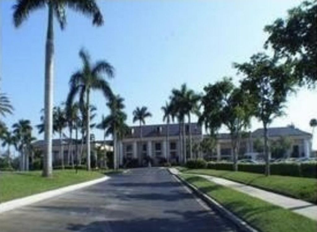 7727 Southampton Terrace Terrace, Unit 404, Tamarac, FL 33321 Photo