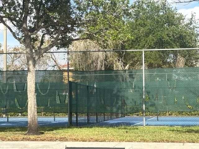 7727 Southampton Terrace Terrace, Unit 404, Tamarac, FL 33321 Photo