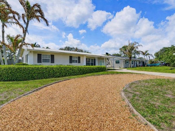 1864 SE Lafayette Street, Stuart, FL 34997
