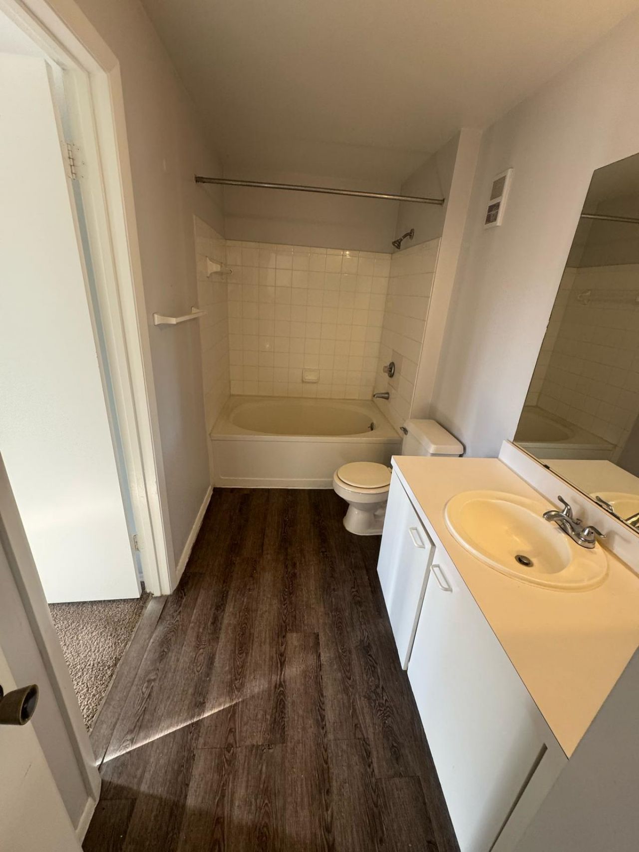 4807 Via Palm Lakes, Unit 1519, West Palm Beach, FL 33417 Photo
