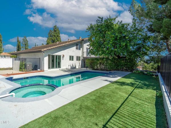 11723 Porter Valley Drive, Porter Ranch, CA 91326