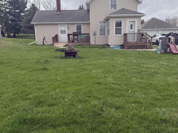 433 N Pine Street, West Union, IA 52175