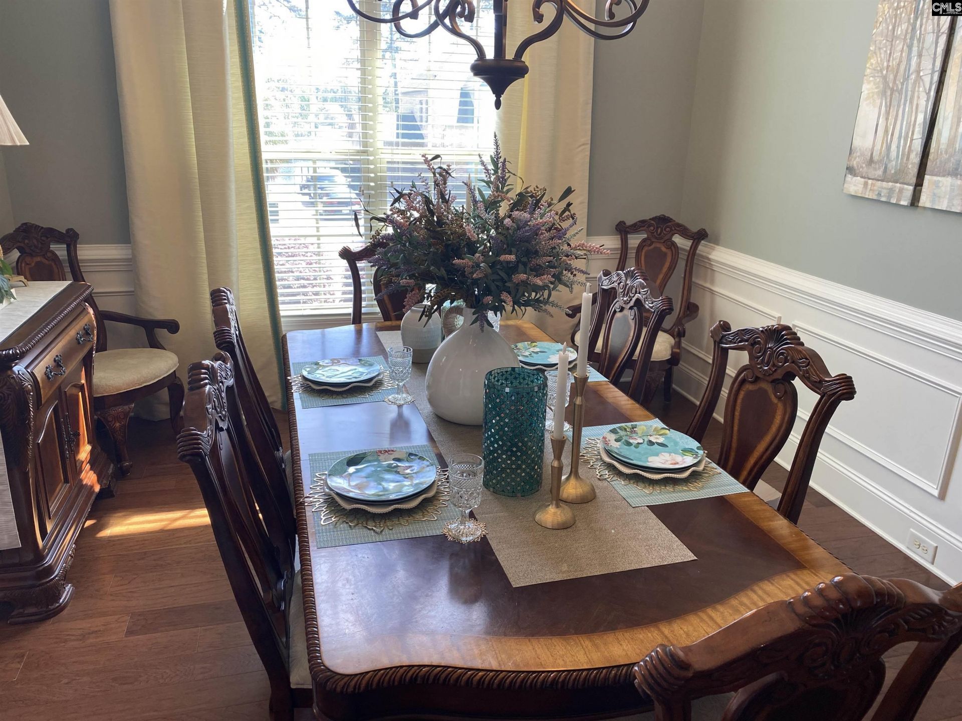 208 Heddon Drive  Photo 10