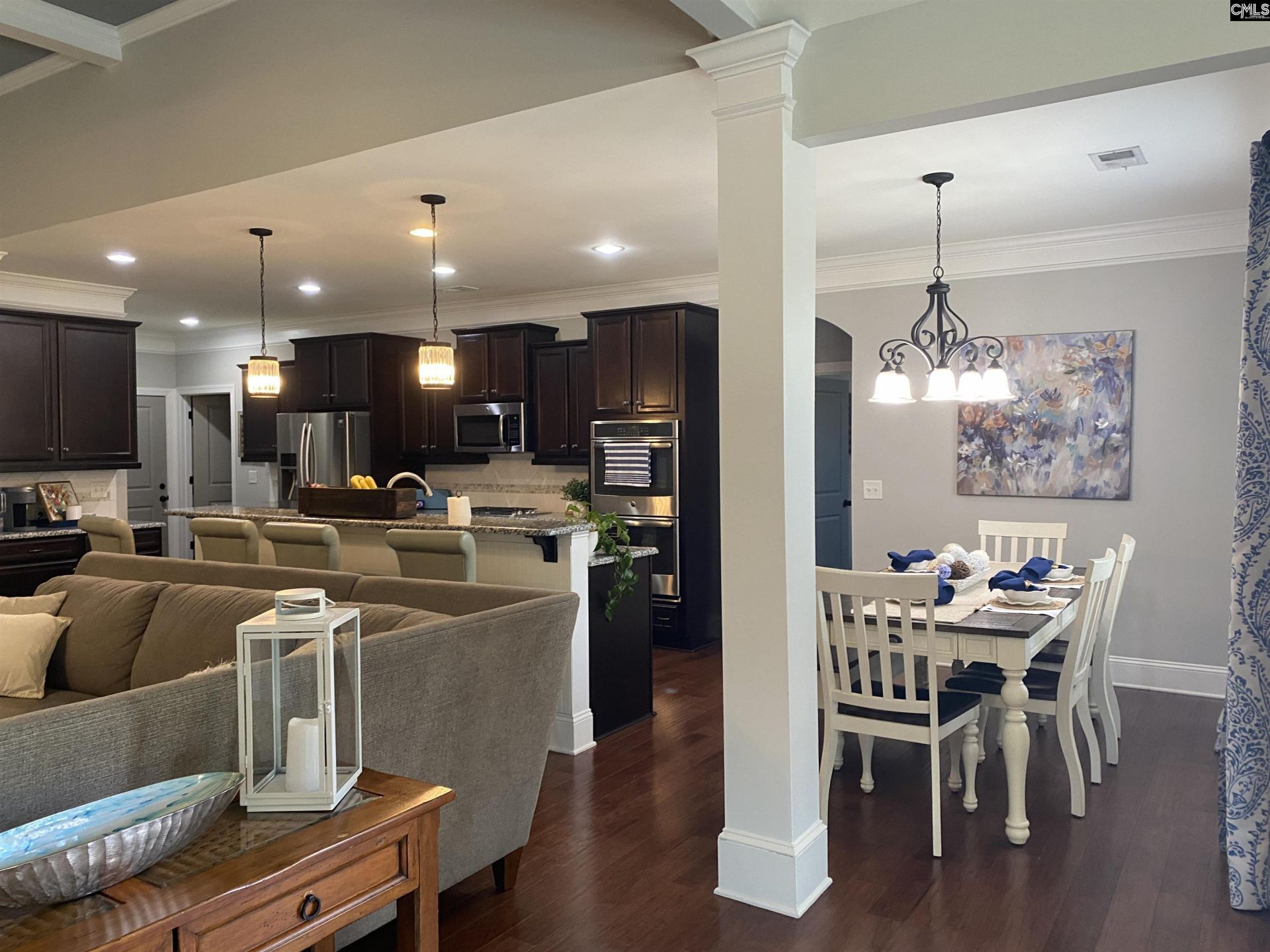 208 Heddon Drive  Photo 16